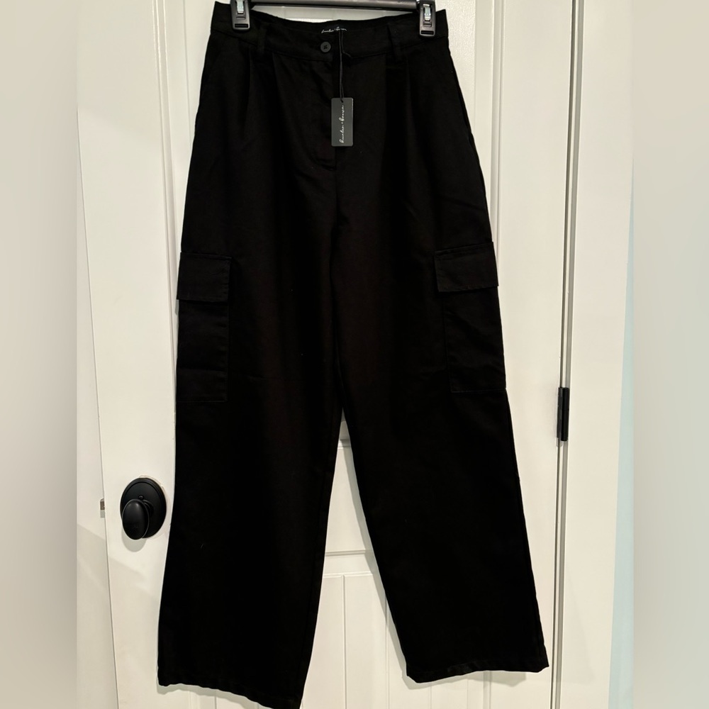 NWT - Hunter & Brown - Extreme Wide Leg Pants - Medium